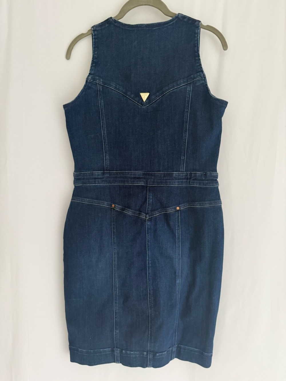 GUESS Stretch Denim Mini Dress Gold Button Front Structured Waist Y2K Jean Dress - Picture 13 of 17